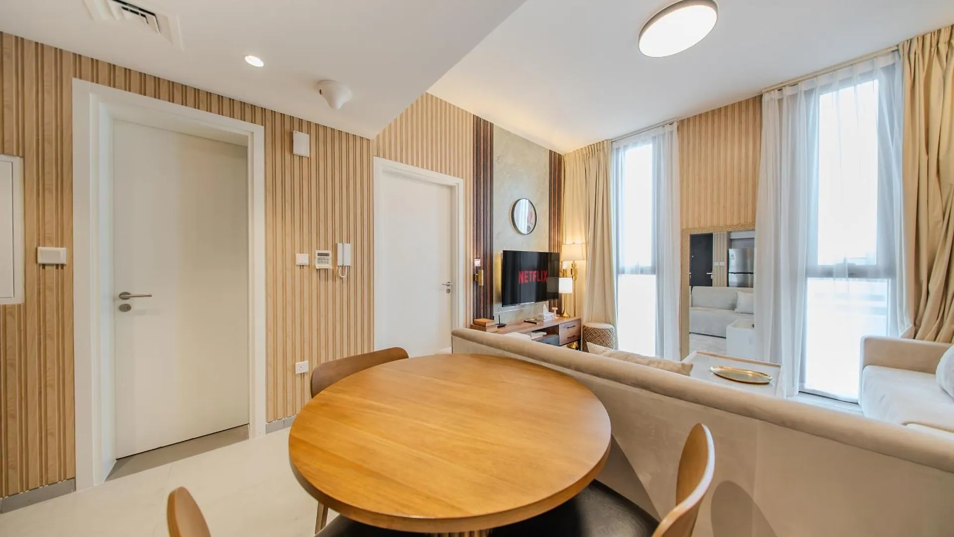 1Br Aljada Apartment In Schardscha Vereinigte Arabische Emirate